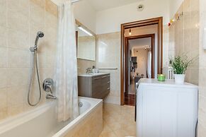 Suitelowcost - Limbiate Studio