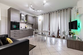 Suitelowcost - Limbiate Studio