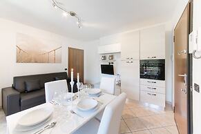 Suitelowcost - Limbiate Studio