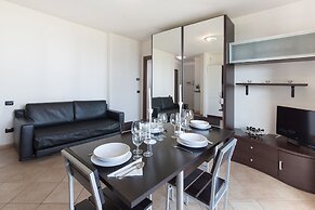 Suitelowcost - Limbiate Studio