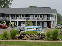 Empire Lakeshore Inn