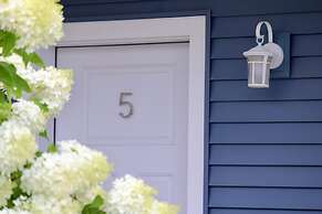 Empire Lakeshore Inn