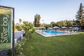 Silver Bay Hotel