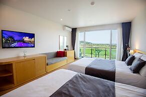 The Four Graces Resort