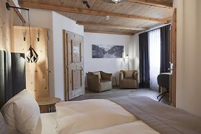 Hotel Baer & Post Zernez