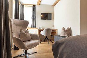 Hotel Baer & Post Zernez