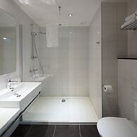 Mezzo Hotel & Business