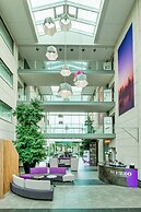 Mezzo Hotel & Business