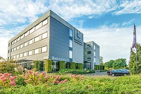 Mezzo Hotel & Business