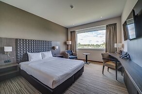 Mezzo Hotel & Business