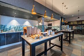 Crowne Plaza Aberdeen Airport by IHG