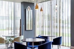 Crowne Plaza Aberdeen Airport by IHG