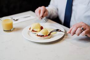 Crowne Plaza Aberdeen Airport by IHG