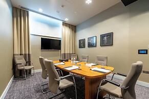 Crowne Plaza Aberdeen Airport by IHG