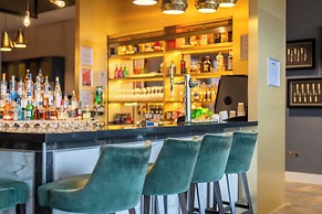 Crowne Plaza Aberdeen Airport by IHG