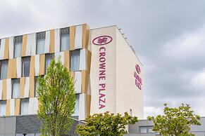 Crowne Plaza Aberdeen Airport by IHG