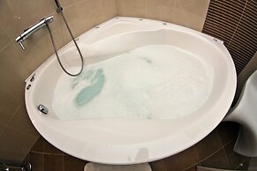 Green Park Apartments