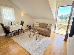 Green Park Apartments