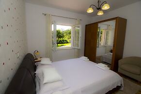 Green Park Apartments