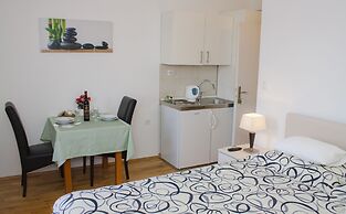 Green Park Apartments