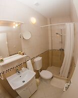 Green Park Apartments