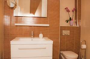 Green Park Apartments