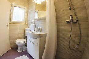 Green Park Apartments