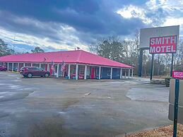 Smith Motel