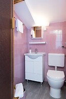 Beachfront Villa Mediteran