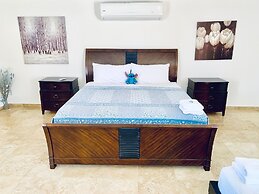 Manati World Point Inn