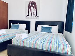 Manati World Point Inn