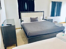 Manati World Point Inn