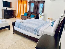 Manati World Point Inn