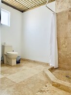 Manati World Point Inn