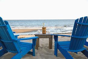 By the Sea Guests Bed & Breakfast & Suites