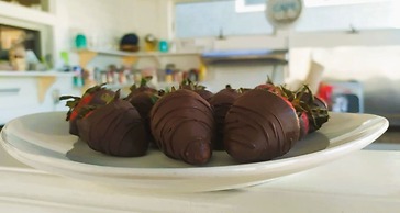 By the Sea Guests Bed & Breakfast & Suites