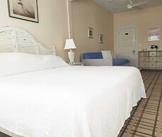 By the Sea Guests Bed & Breakfast & Suites