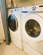 By the Sea Guests Bed & Breakfast & Suites