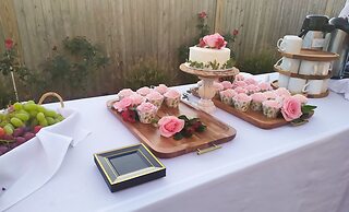 By the Sea Guests Bed & Breakfast & Suites