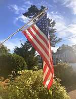 By the Sea Guests Bed & Breakfast & Suites