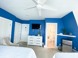 By the Sea Guests Bed & Breakfast & Suites