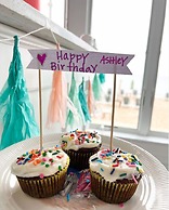 By the Sea Guests Bed & Breakfast & Suites