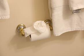 By the Sea Guests Bed & Breakfast & Suites