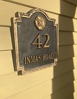 By the Sea Guests Bed & Breakfast & Suites