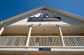 Canalside Inn