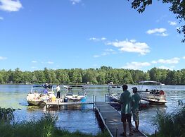 Lake Forest Resort & Club