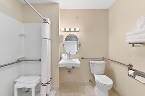 Brighton Suites Hotel