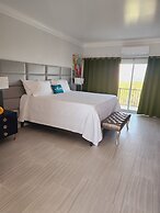 Harbor Breeze Villas