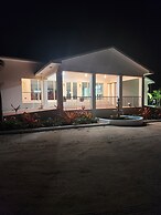 Harbor Breeze Villas