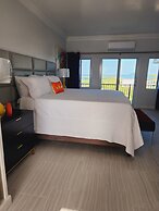 Harbor Breeze Villas